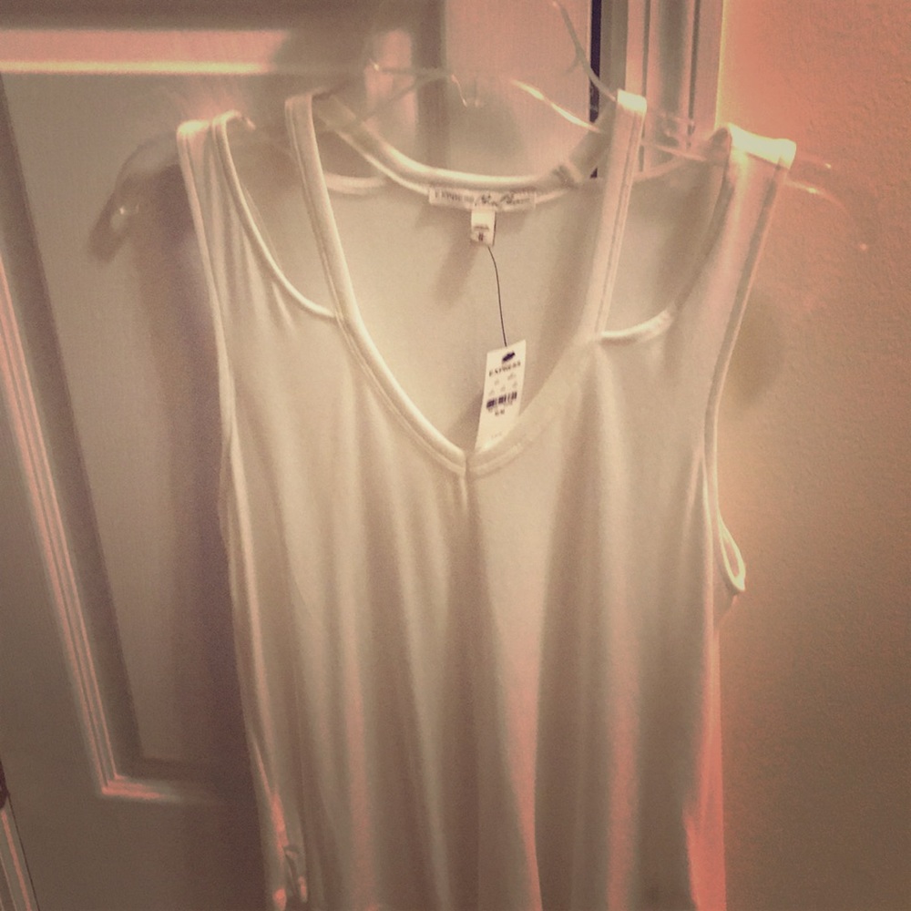 NWT. Express tank top